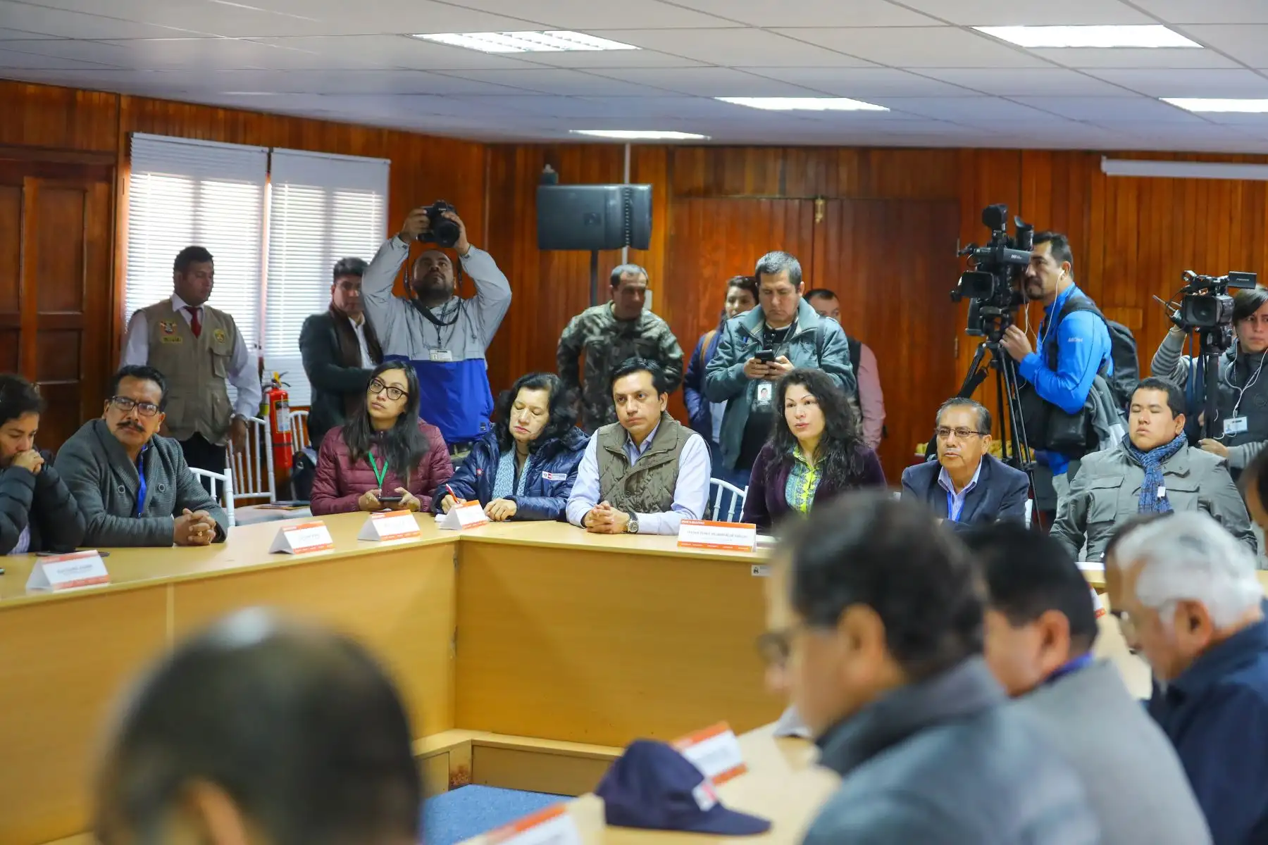 El jefe de Estado, Martín Vizcarra, preside el Muni Ejecutivo Extraordinario que se desarrolla en la ciudad de Huaraz (Áncash), cita que tiene como finalidad reunirse con autoridades locales para articular, promover, desarrollar y fortalecer la acción conjunta de los municipios y el Gobierno Nacional. Foto: ANDINA/Prensa Presidencia
