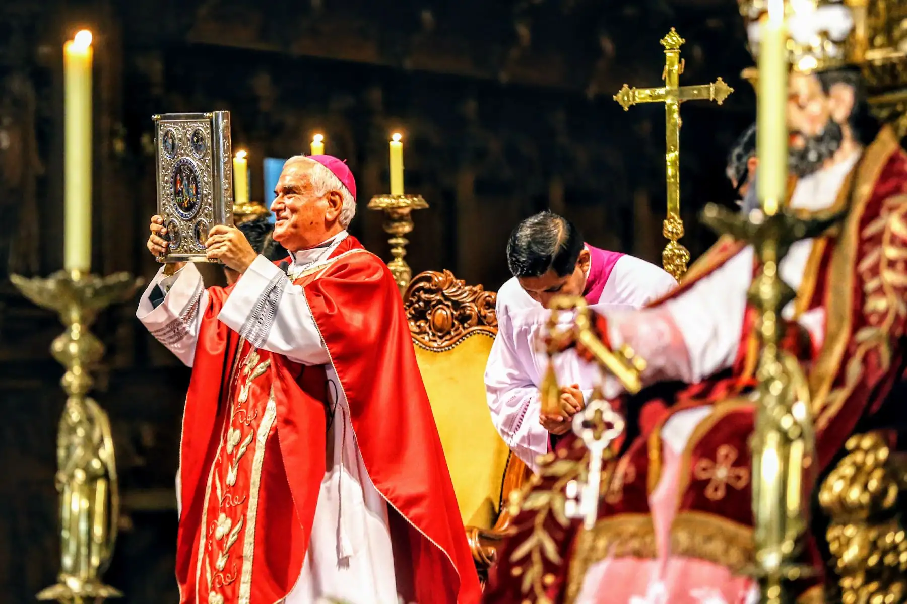 Misa en La Catedral de Lima por el día de San Pedro y San Pablo. Foto: ANDINA/Luis Iparraguirre