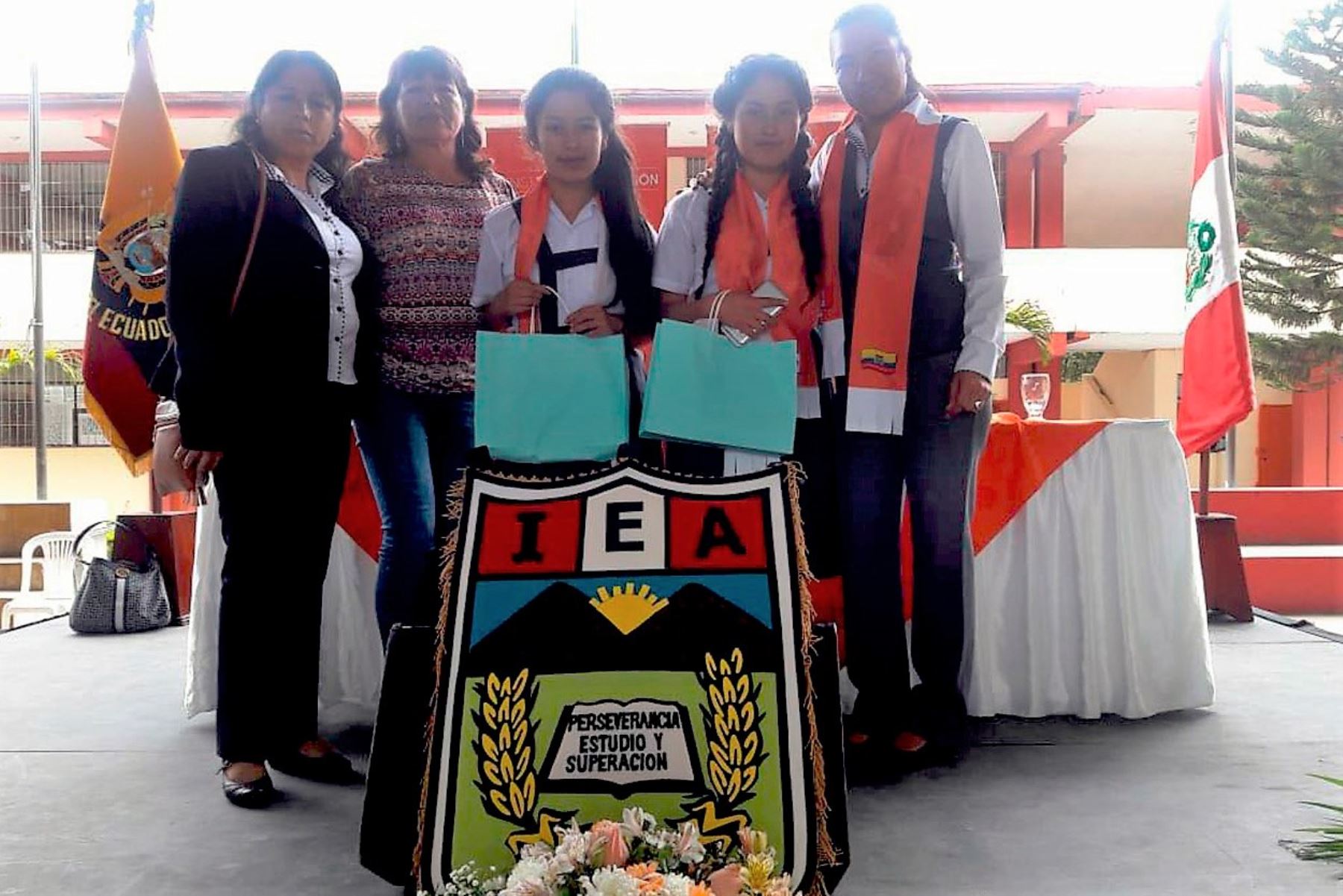 Escolares de Piura y Cajamarca ganan en Ecuador con proyectos de ciencia y tecnología. ANDINA/Difusión