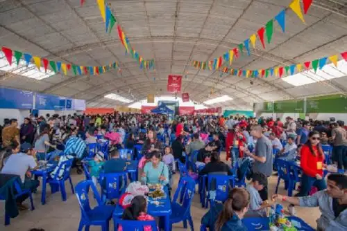 Fueron 8,500 visitantes chilenos - principalmente de las ciudades de Arica e Iquique, los que asistieron a la feria para disfrutar nuestra amplia oferta gastronómica.