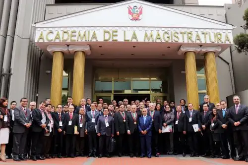 Convención con decanos de las facultades de Derecho de las universidades del país se reunieron en la AMAG.
