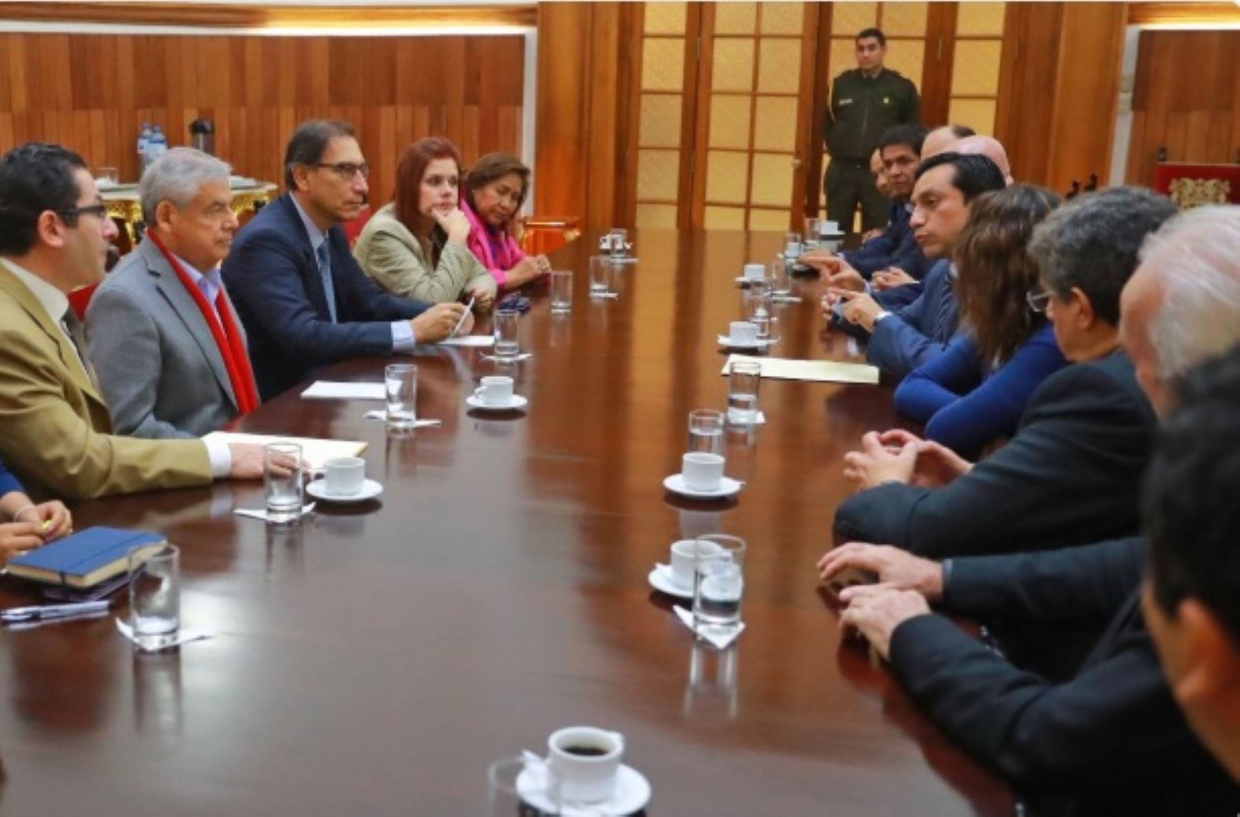 Bancada PPK se reúne con el presidente Martín Vizcarra en Palacio de Gobierno.