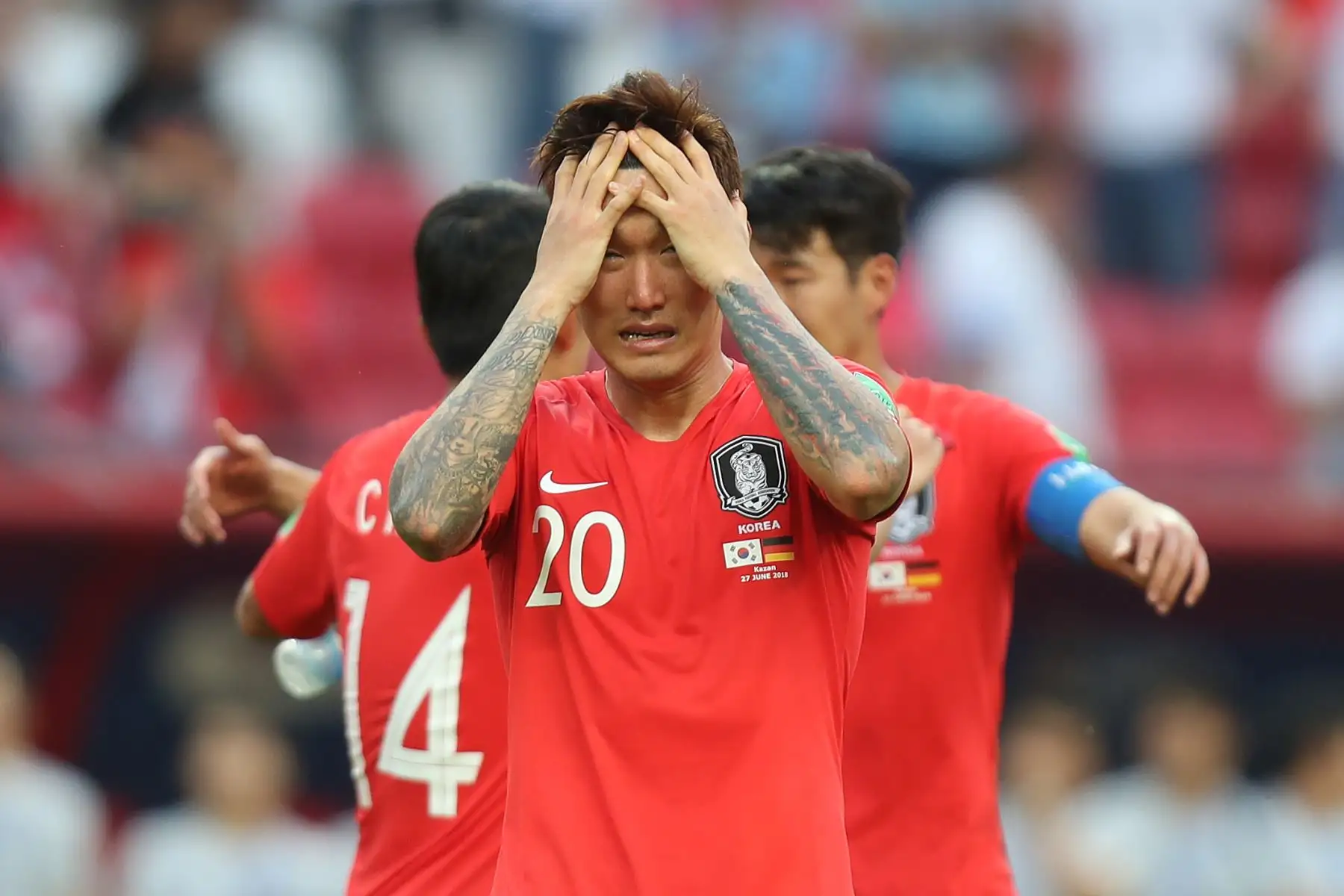 Los jugadores de Corea del Sur reaccionan al nocaut en la primera ronda durante el partido de fútbol del Grupo F de la Copa Mundial Rusia 2018 entre Corea del Sur y Alemania en el Kazan Arena en Kazán el 27 de junio de 2018. / AFP