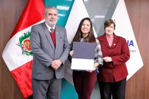 Una primera promoción de trece evaluadores de promotores de la cultura del agua fue certificada por el Sistema Nacional de Evaluación, Acreditación y Certificación de la Calidad Educativa (Sineace) tras haber aprobado satisfactoriamente su formación.