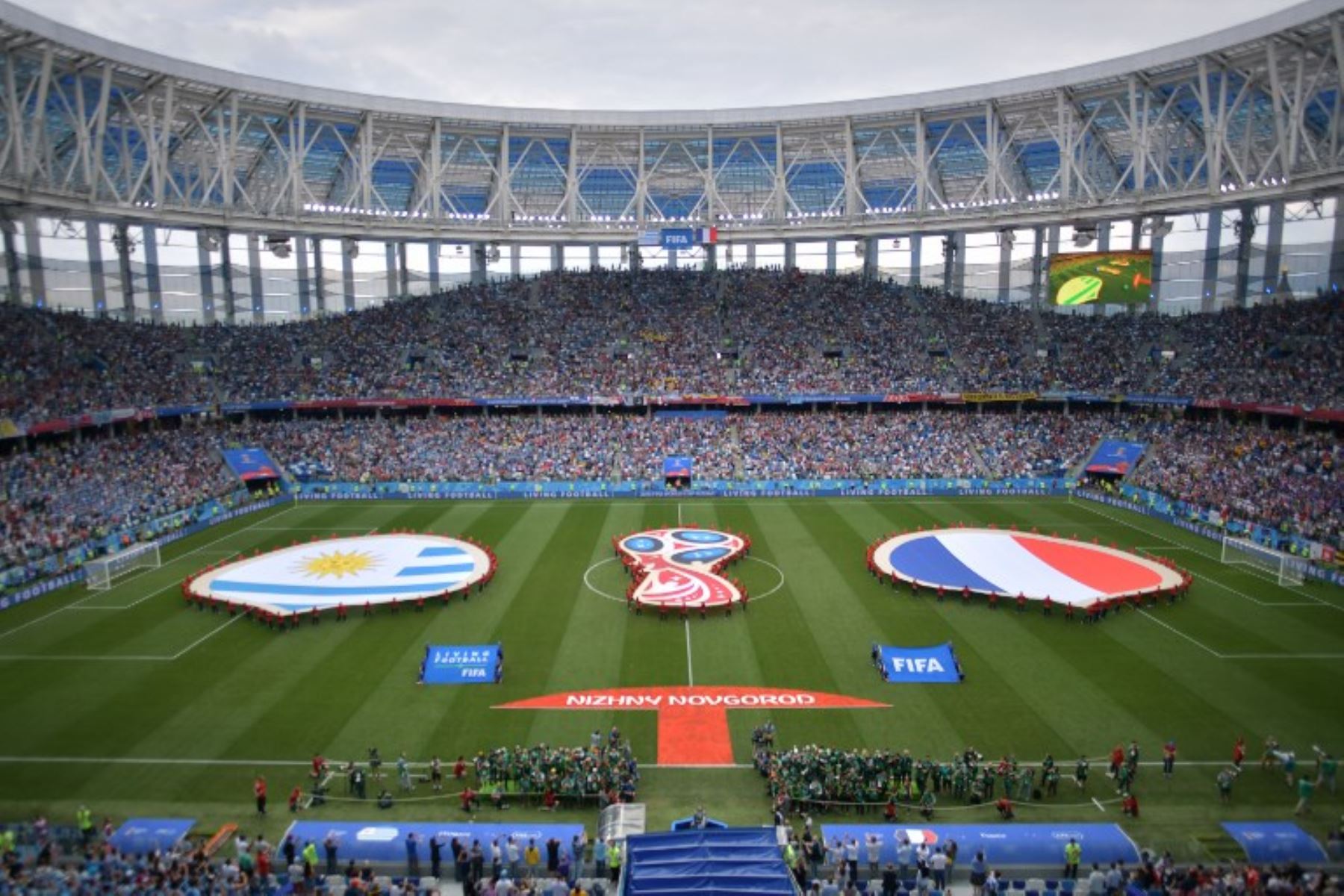 Las selecciones de Uruguay y Francia juegan en el estadio Nizhni Nóvgorod por los cuartos de final del Mundial de Rusia 2018