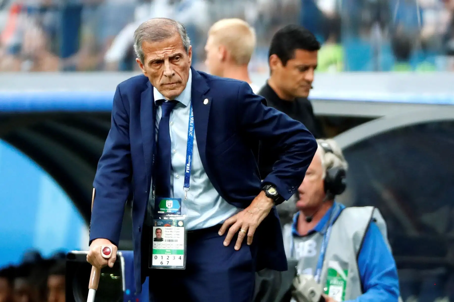 El técnico uruguayo Óscar Tabárez durante el partido Uruguay-Francia, de cuartos de final del Mundial de Fútbol de Rusia 2018, en el Estadio de Nizhni Nóvgorod de Nizhni Nóvgorod, Rusia, hoy 6 de julio de 2018. EFE
