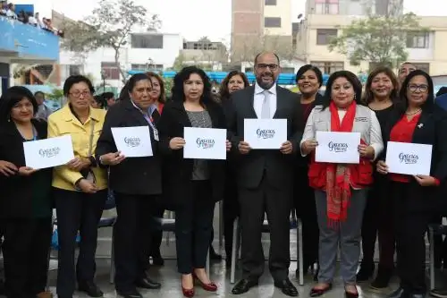 Alfaro destaca contribución de maestros a la mejora en la comprensión lectora y las habilidades matemáticas y en la formación de valores en los estudiantes. Foto: Difusión