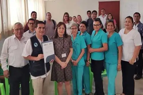 Un total de 14 centros y puestos de salud, el Hospital Regional y el Laboratorio de Referencia Regional fortalecerán las acciones de prevención y control de la tuberculosis en la región Loreto, gracias al Compromiso de Gestión suscrito entre el Ministerio de Salud (Minsa) y la Dirección Regional de Salud (Diresa).