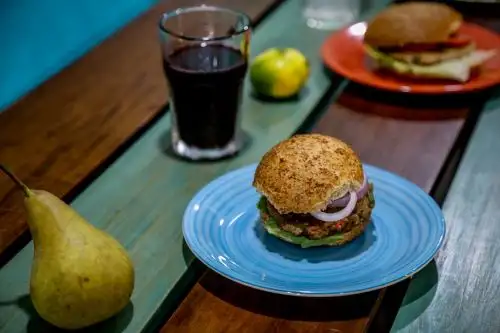 Estos alimentos deben consumir los escolares para contrarrestar bajas temperaturas. Foto: Andina/Difusión