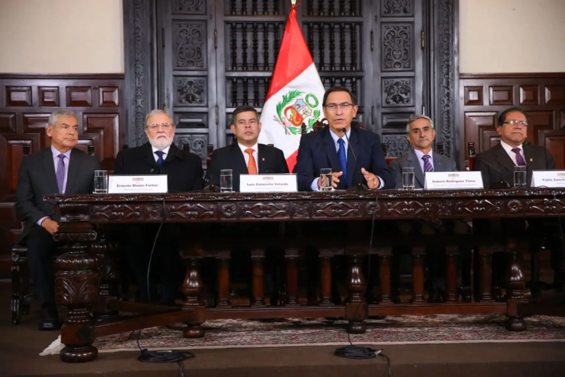 Presidente Martín Vizcarra encabeza la reunión del Consejo de Estado en Palacio de Gobierno. Participan los titulares del congreso, Poder Judicial, Fiscalía y TC. Foto: ANDINA/Prensa Presidencia.