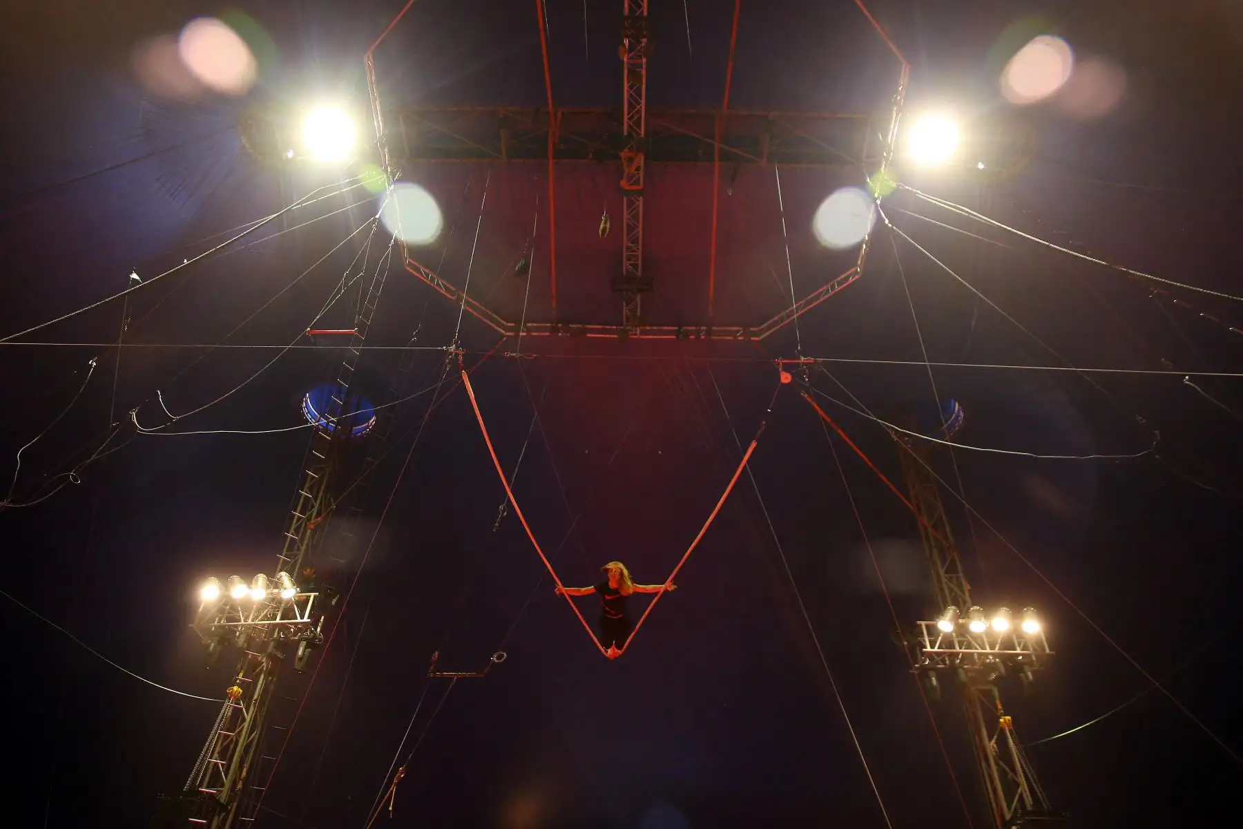 Integrantes del Circo Ruso de Moscú, se preparan para su debut en Lima. Foto: ANDINA/Luis Iparraguirre