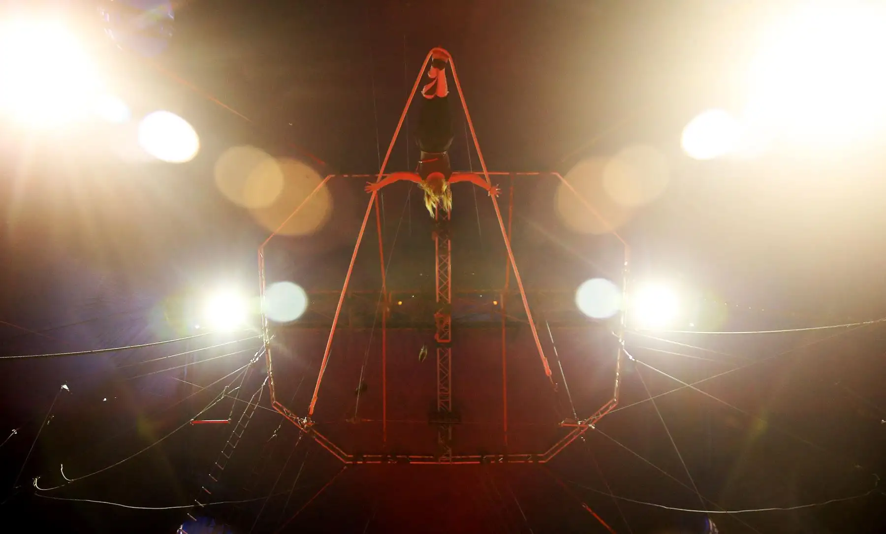 Integrantes del Circo Ruso de Moscú, se preparan para su debut en Lima. Foto: ANDINA/Luis Iparraguirre