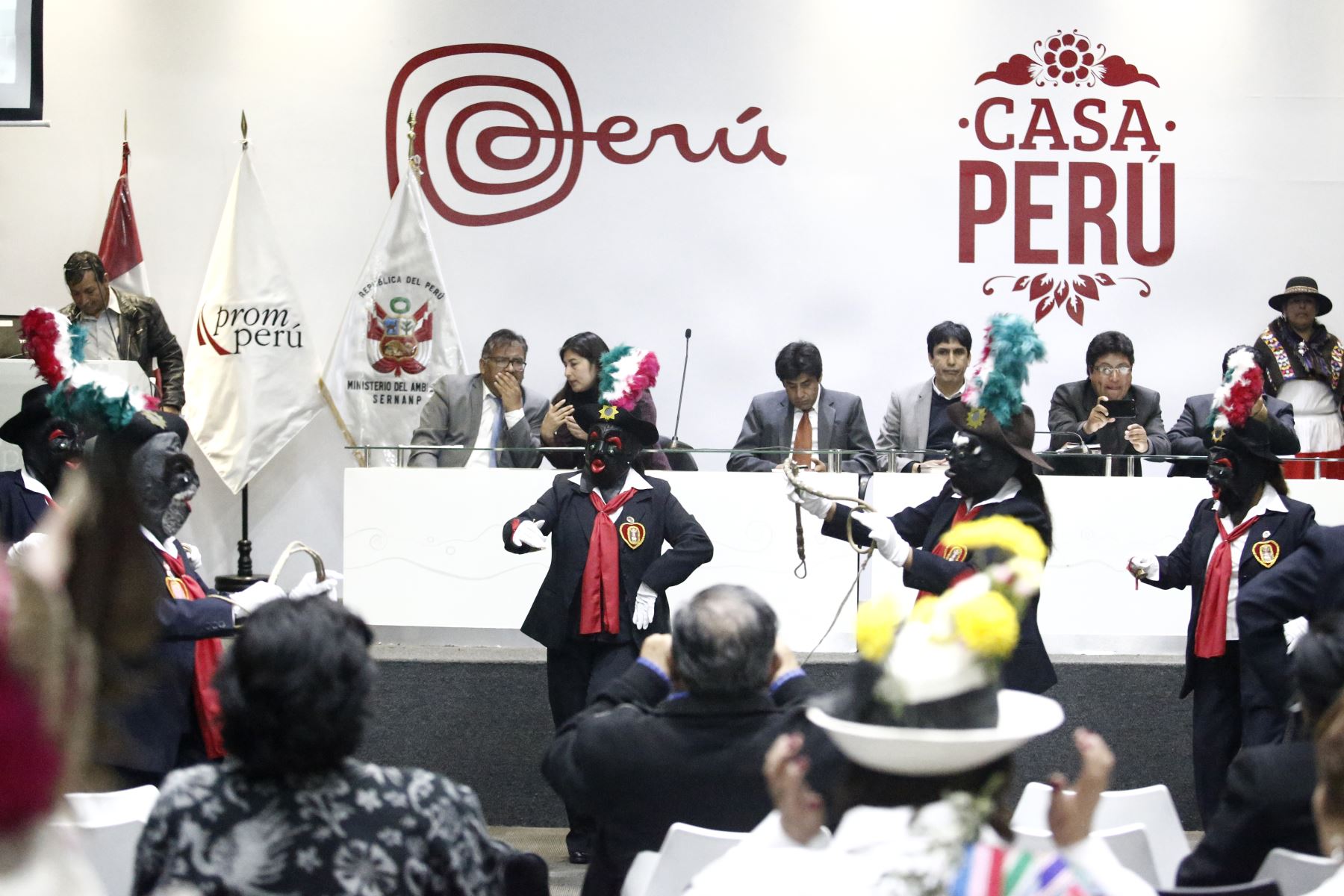 Actividades de la "Feria Nor Yauyina", que se realizará el 21 de julio próximo, fueron presentadas hoy en la sede de Promperú..ANDINA/Melina Mejía