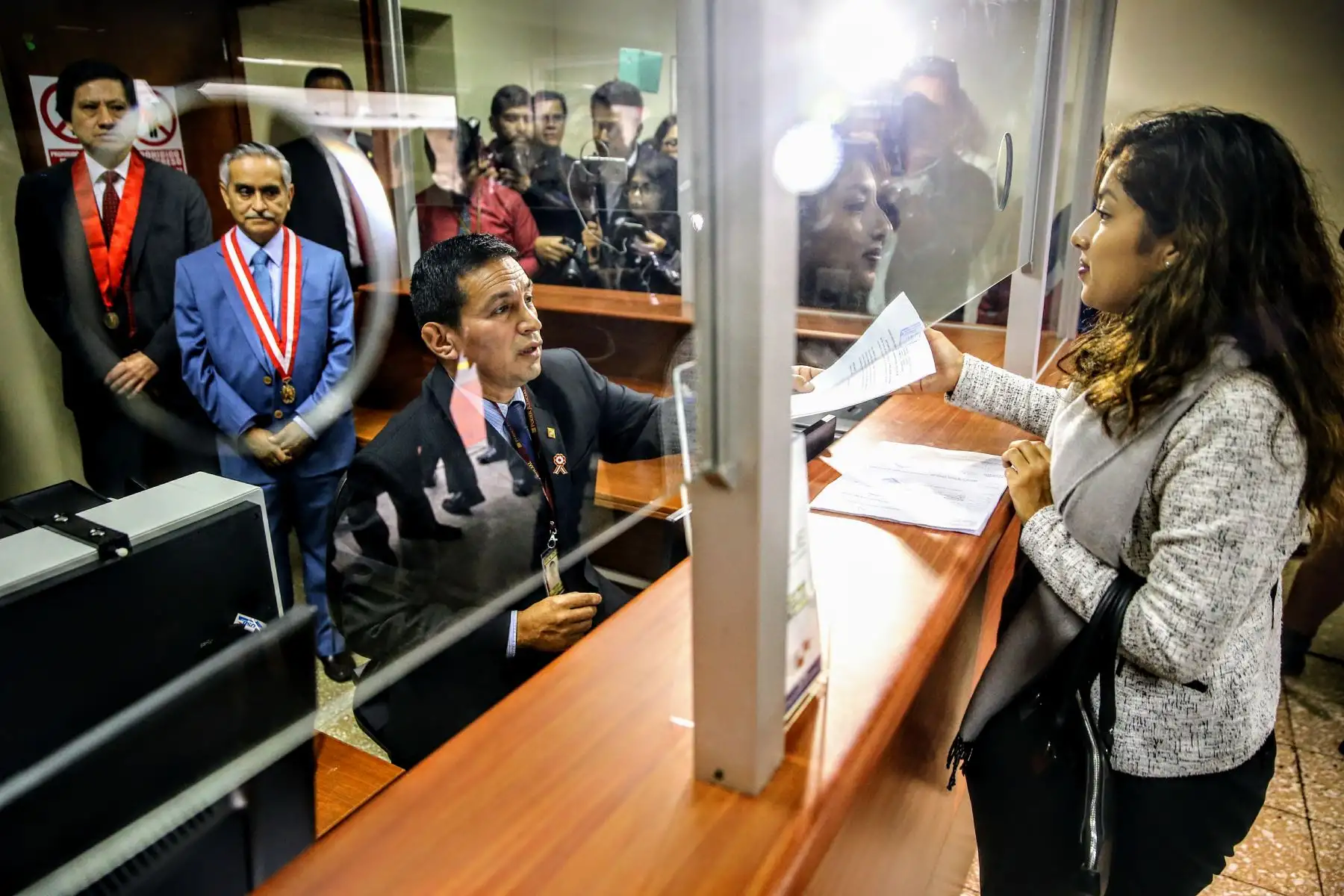 El presidente del Poder Judicial, Duberlí Rodríguez, implementó el Expediente Judicial Electrónico en juzgados laborales. Foto: ANDINA/Luis Iparraguirre
