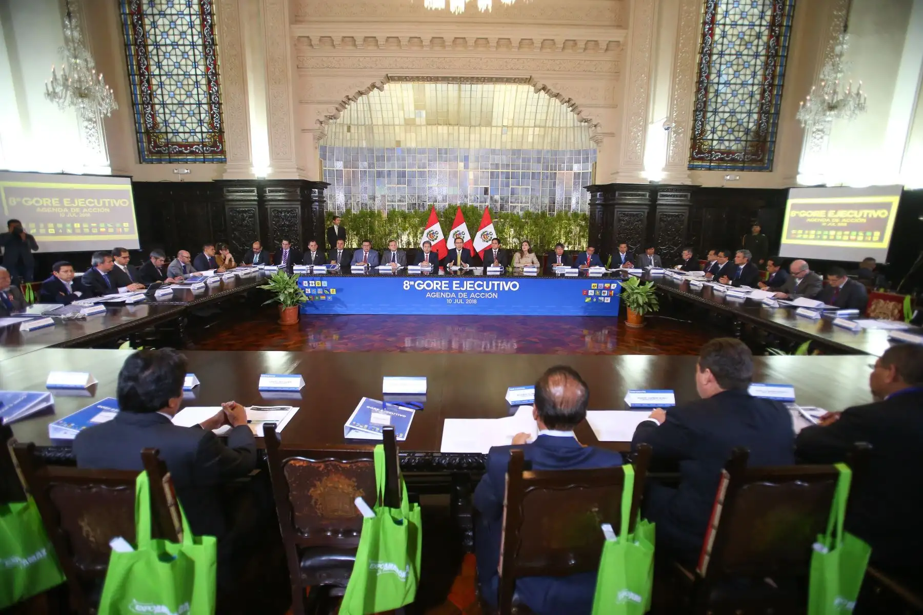 El presidente de la República, Martín Vizcarra, lidera el Octavo GORE-Ejecutivo, que congrega a gobernadores regionales y miembros del Gabinete Ministerial. Foto: ANDINA/Prensa Presidencia