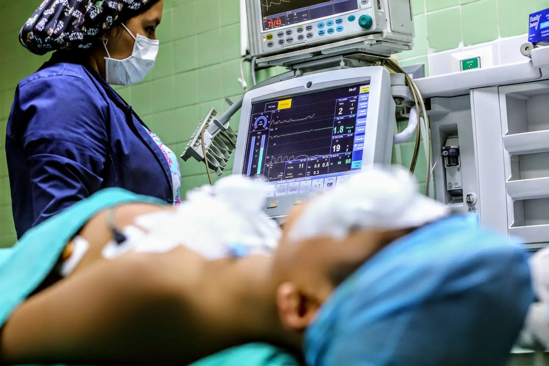 Operación de cataratas en el Hospital del Niño de Breña. Foto: ANDINA/Luis Iparraguirre