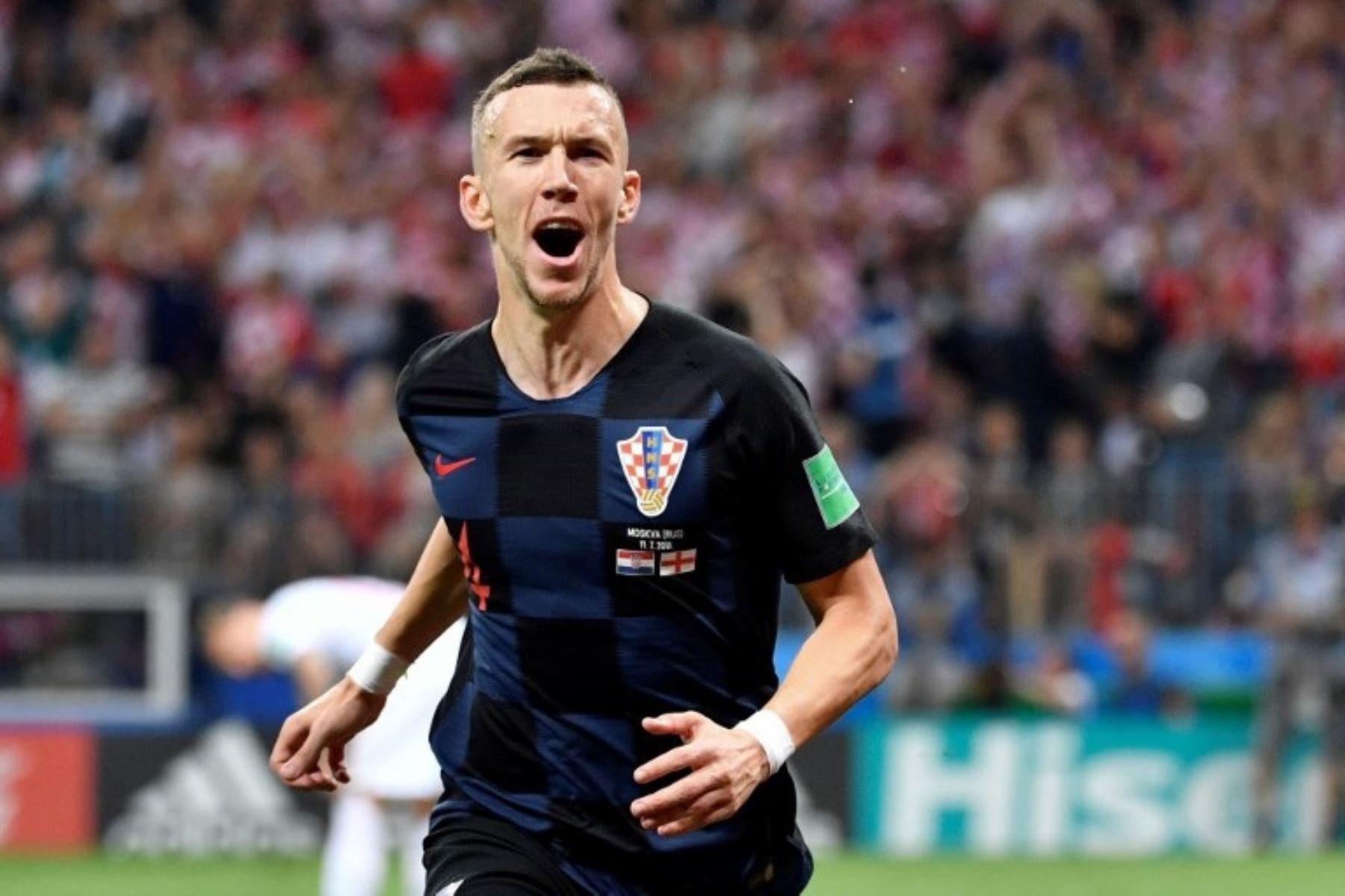 Ivan Perisic anota el gol del empate  de Croacia  ante Inglaterra