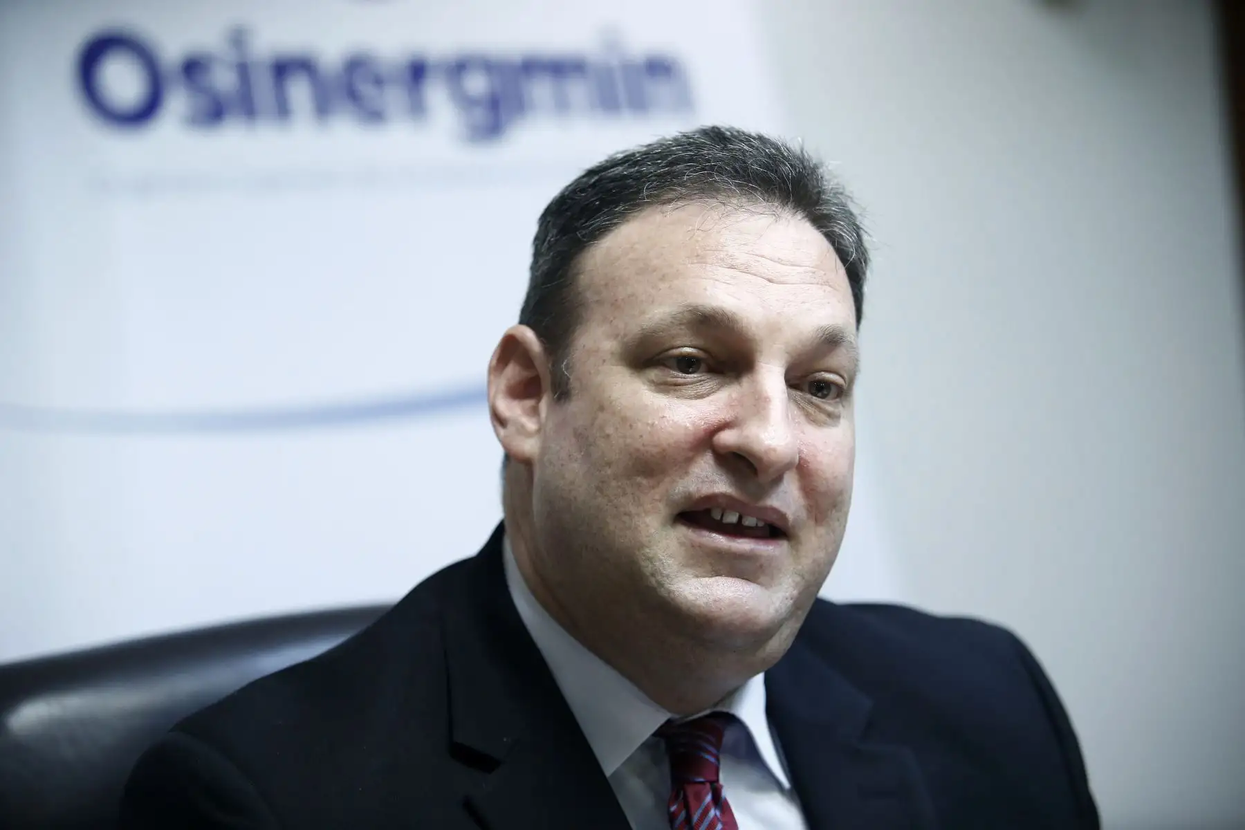 Presidente de Osinergmin, Daniel Schmerler. ANDINA/Melina Mejía