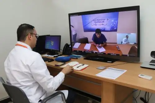 Con programa de Teleeducación capacitarán en manejo de diversos tipos de cáncer a profesionales de la salud de diversas provincias.