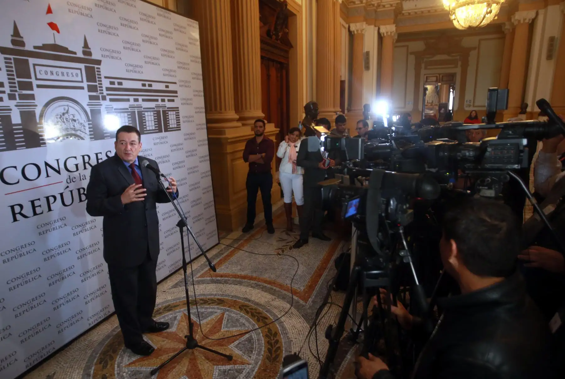 Congresista Rolando Rolando Reátegui , presidente de la  Comisión de Fiscalización del Congreso de la República; declara sobre el caso de los audios de los magistrados del CNM. Foto: ANDINA/Jhony Laurente