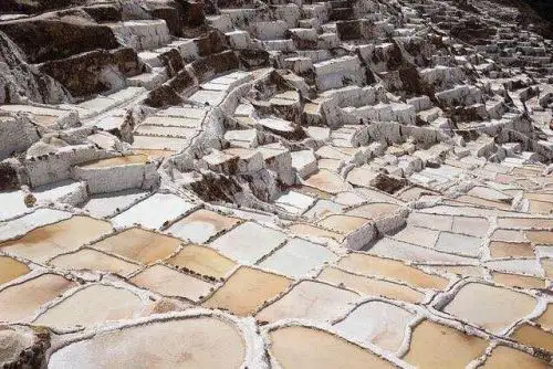 La gerencia del Comité de Servicios Integrados Turísticos Culturales de Cusco (Cosituc), que ofrece el Boleto Turístico para visitar atractivos alternos al santuario de Machu Picchu, evalúa incorporar los recorridos a la Casona del Marqués de Valleumbroso y las Salineras de Maras.