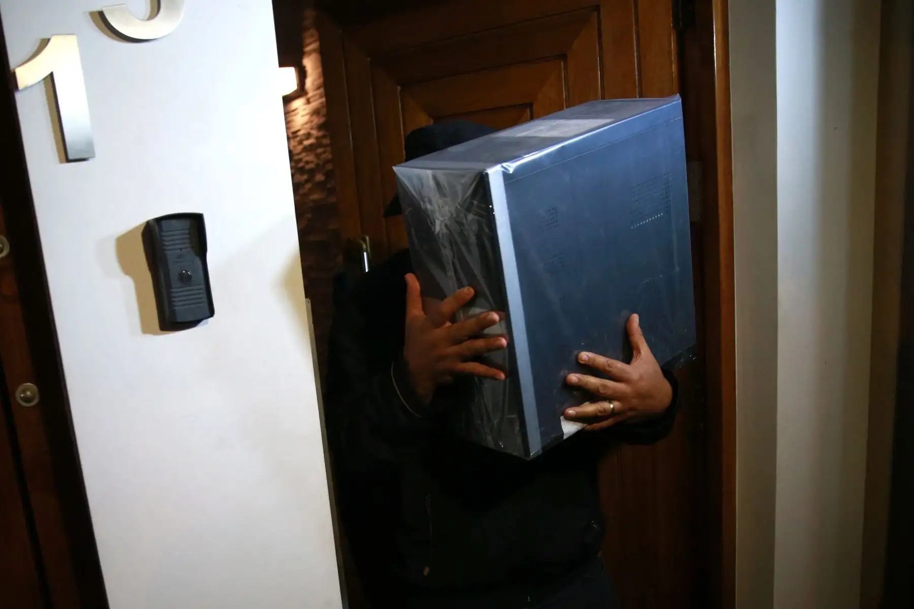 El Ministerio Público en coordinación con la  Policía Nacional, allanan la casa del Presidente de la Corte Superior de Justicia del Callao Walter Rios, en San Miguel por orden del fiscal adjunto supremo de control interno Jaime Velarde. Foto: ANDINA/Vidal Tarqui