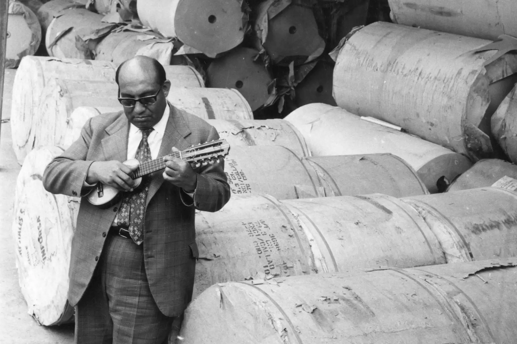 Charanguista ayacuchano Jaime Guardia en las instalaciones de Editora Perú. Archivo