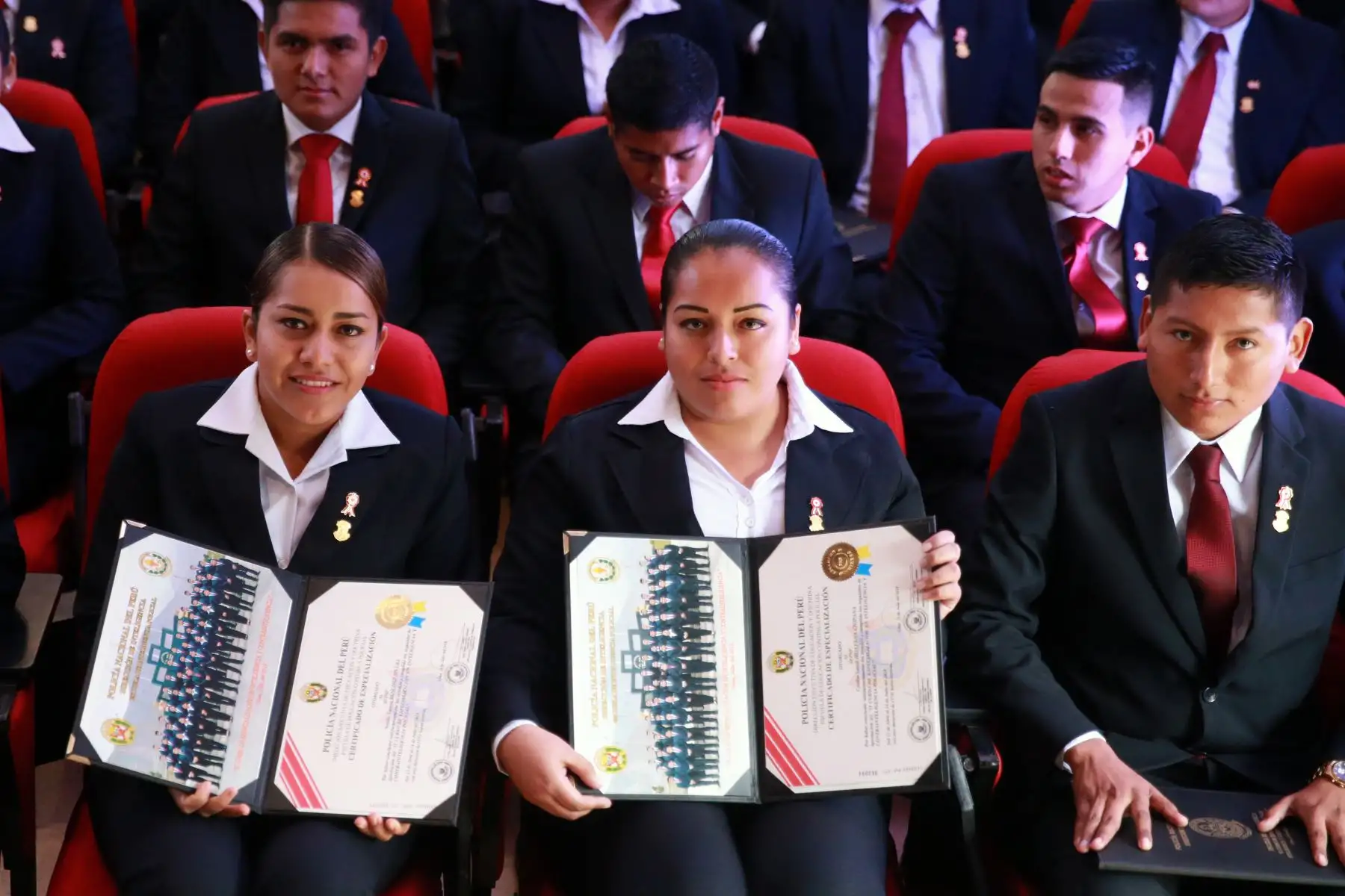 Ceremonia de clausura del II Curso de Especialización de Inteligencia y Contra inteligencia de la Policía Nacional del Perú.  Foto: ANDINA/Vidal Tarqui