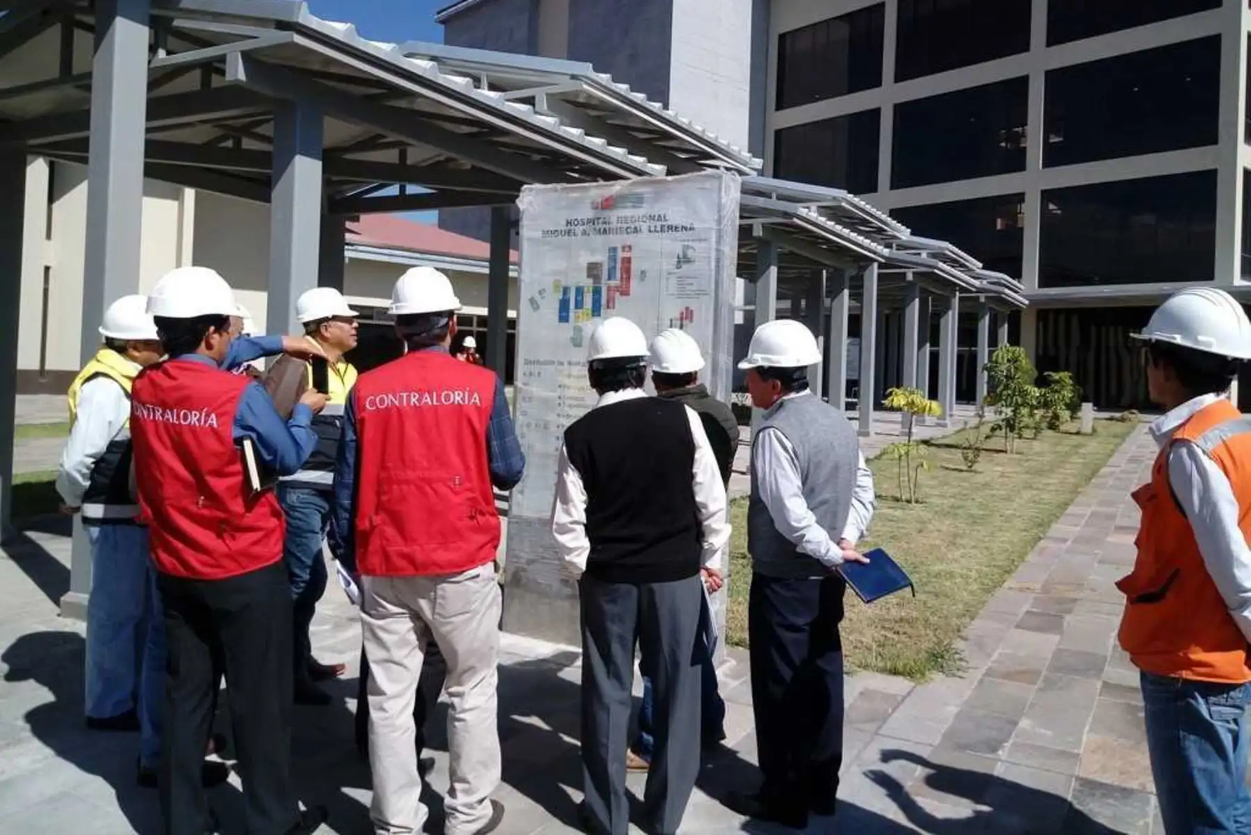 La Contraloría General de la República emitió un informe de control concurrente sobre la nueva obra de infraestructura del Hospital Miguel Ángel Llerena, nivel III-1, ubicado en la región Ayacucho, identificando situaciones adversas que podrían ocasionar mayores plazos y costos al proyecto.