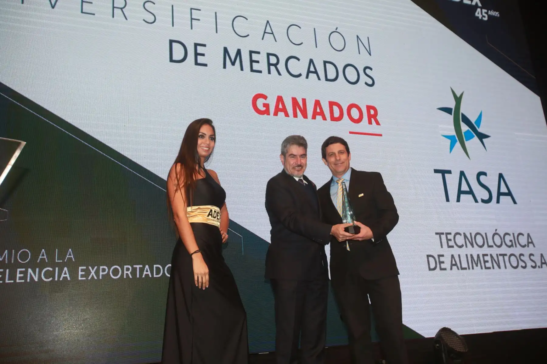 Ceremonia de premiación a la Excelencia Exportadora por el 45 aniversario de Adex. Foto: ANDINA/Jhony Laurente.