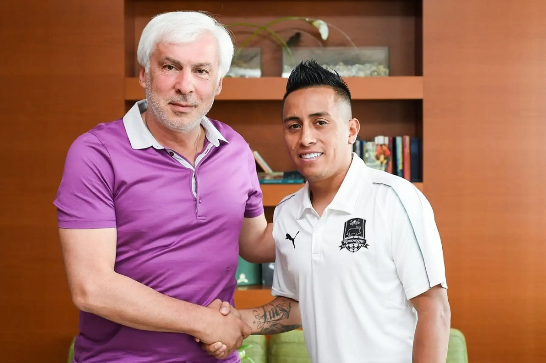 Cueva fue presentado en el FC Krasnodar de  de Rusia