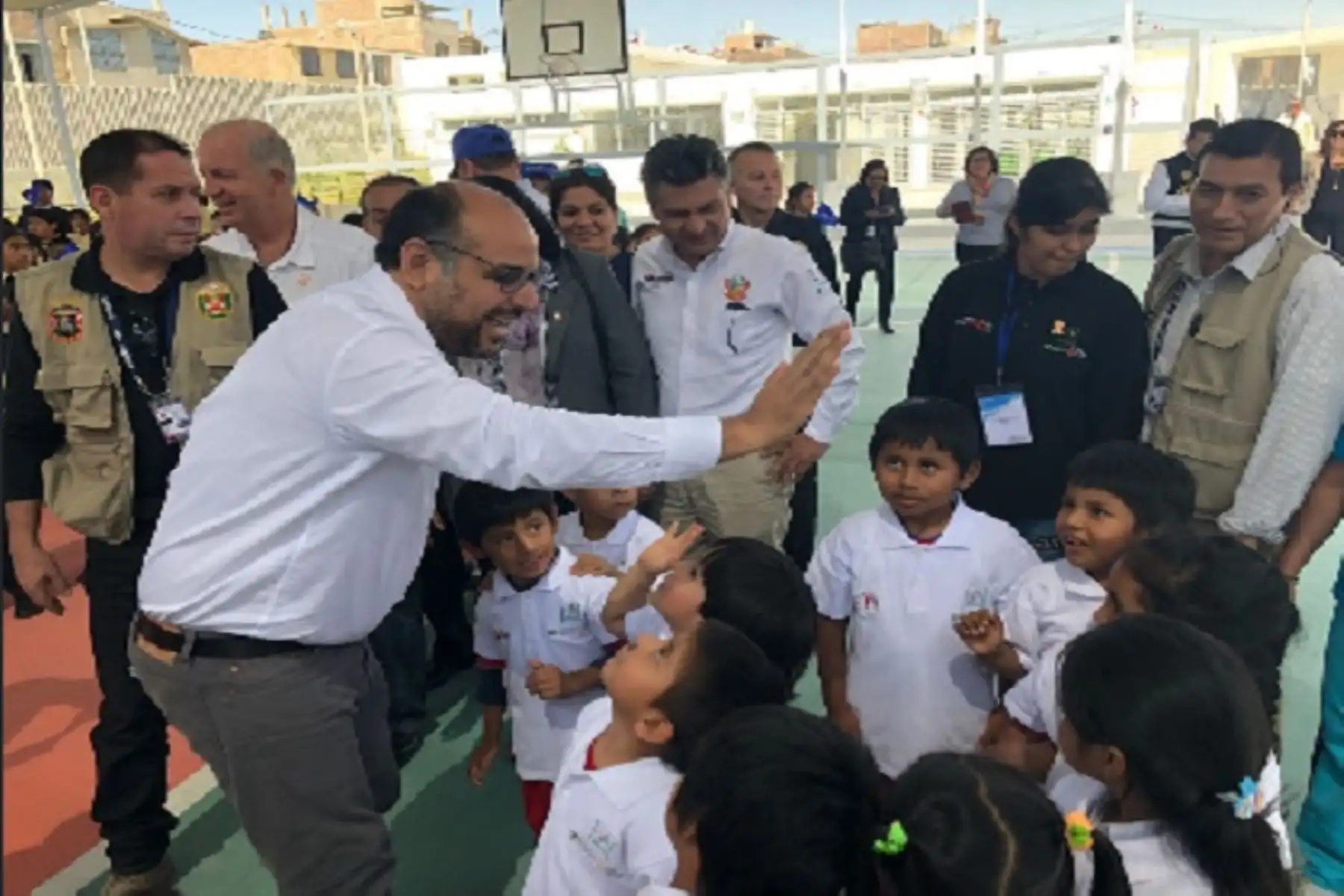 Inauguración estuvo a cargo del ministro de Educación, Daniel Alfaro.