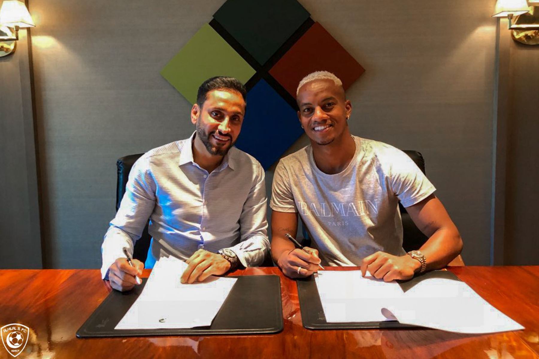 Es oficial André Carrillo firmo contrato con el Al-Hilal de Arabia Saudita, y hoy el club hizo oficial el fichaje del peruano . Foto/ Al-Hilal