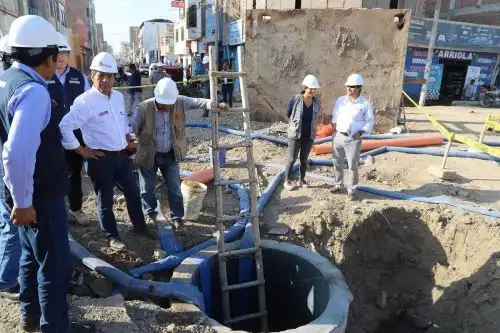 La calidad de vida de cerca de 10,000 habitantes de los pueblos jóvenes Santa Rosa, San Lorenzo y Ricardo Palma del distrito de Chiclayo, en la región Lambayeque, mejorará con el inicio de operaciones de los servicios de agua potable y alcantarillado que colapsaron por el impacto de El Niño Costero.