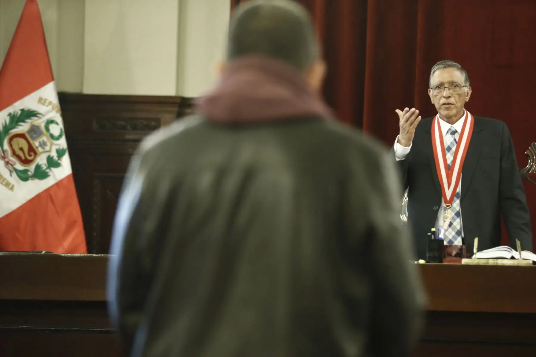 El ex titular de la Corte del Callao, Walter Ríos, acaba de ser trasladado a la carceleta del Poder Judicial.  Foto: ANDINA/Melina Mejía