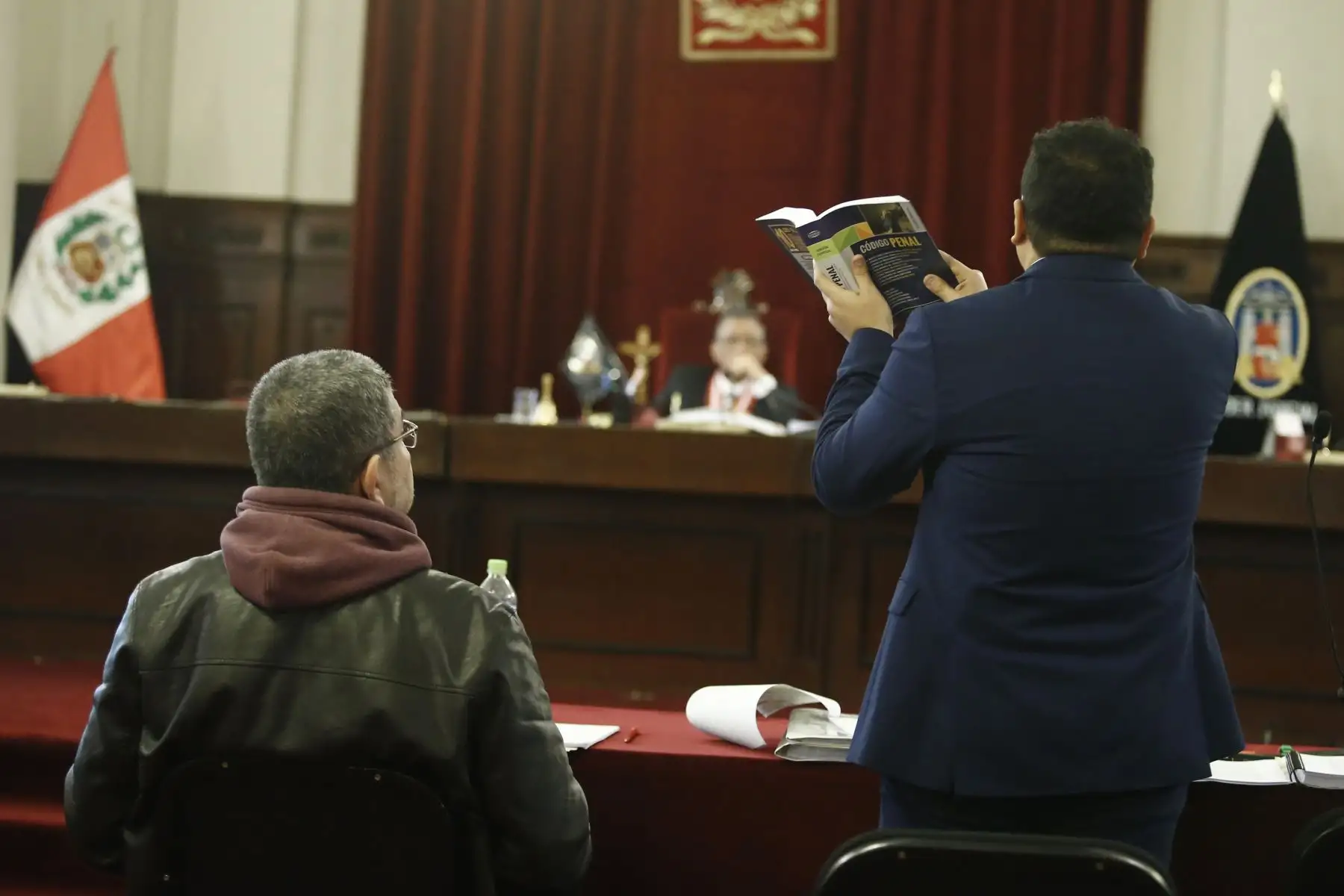 El ex titular de la Corte del Callao, Walter Ríos, acaba de ser trasladado a la carceleta del Poder Judicial.  Foto: ANDINA/Melina Mejía