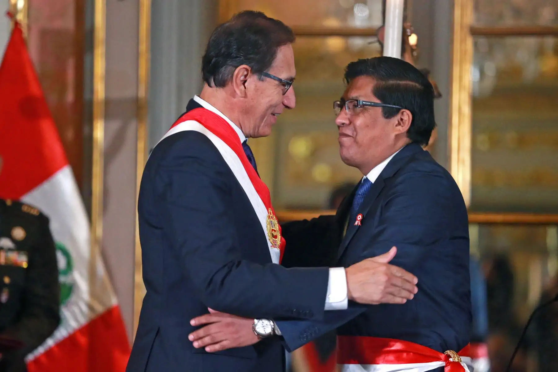 El presidente de la República Martín Vizcarra tomó juramento a Vicente Zeballos Salinas como ministro de Justicia y Derechos Humanos. Foto: ANDINA/Vidal Tarqui