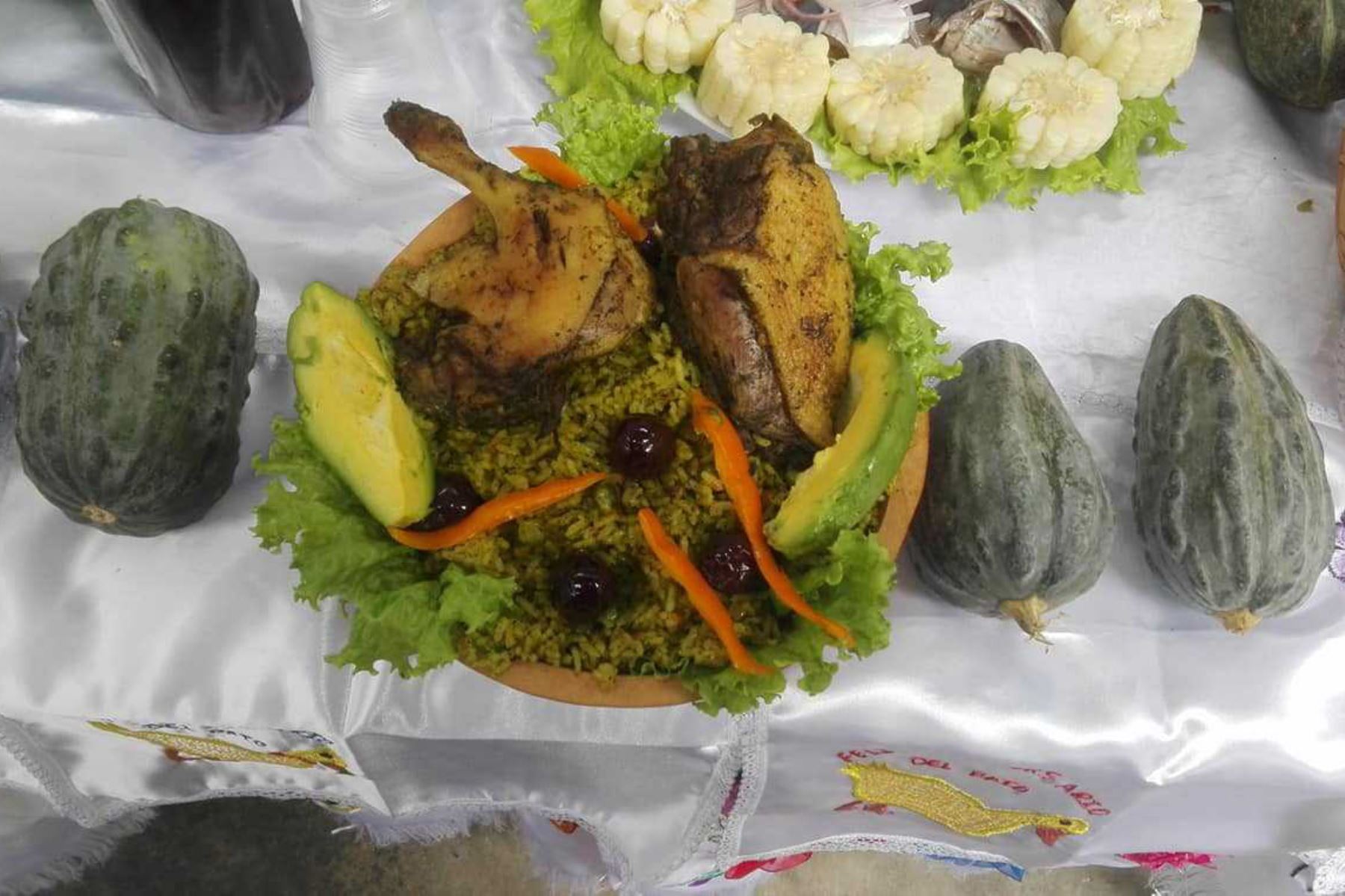 Más de 1,000 ejemplares de pato criollo se utilizarán en la preparación de 15 potajes emblemáticos durante la décima edición del Festival Gastronómico del Pato, en el centro poblado de Callanca, distrito de Monsefú, región Lambayeque.