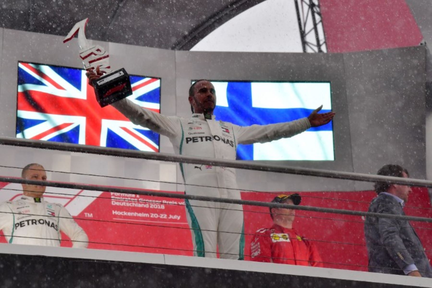 El británico Lewis Hamilton (Mercedes) conquistó este domingo el Gran Premio de Alemania de Fórmula 1