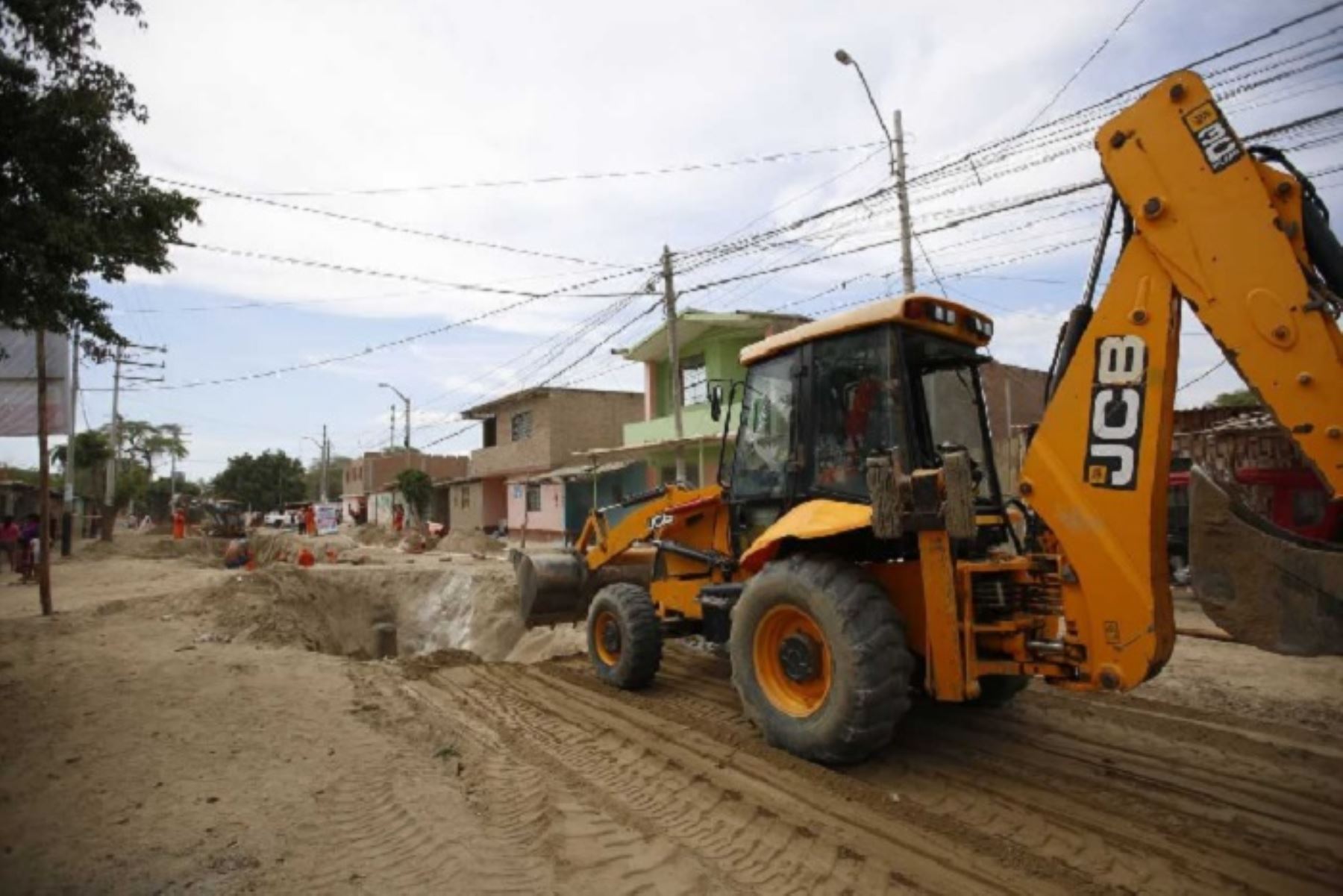 Región Piura recibió más de S/ 200 millones para el financiamiento de 125 proyectos de infraestructura y servicios afectados por el Fenómeno de El Niño Costero, informó la Autoridad para la Reconstrucción con Cambios (ARCC).