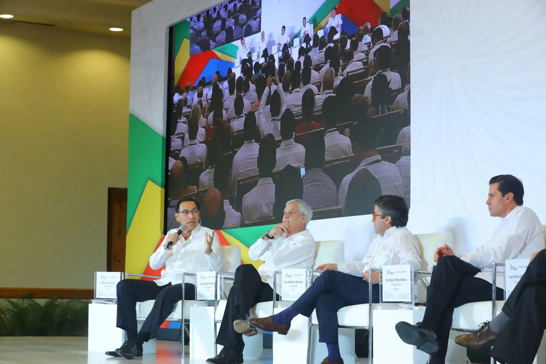 Presidente Martin Vizcarra, participa en la XIII Cumbre de la Alianza del Pacífico.