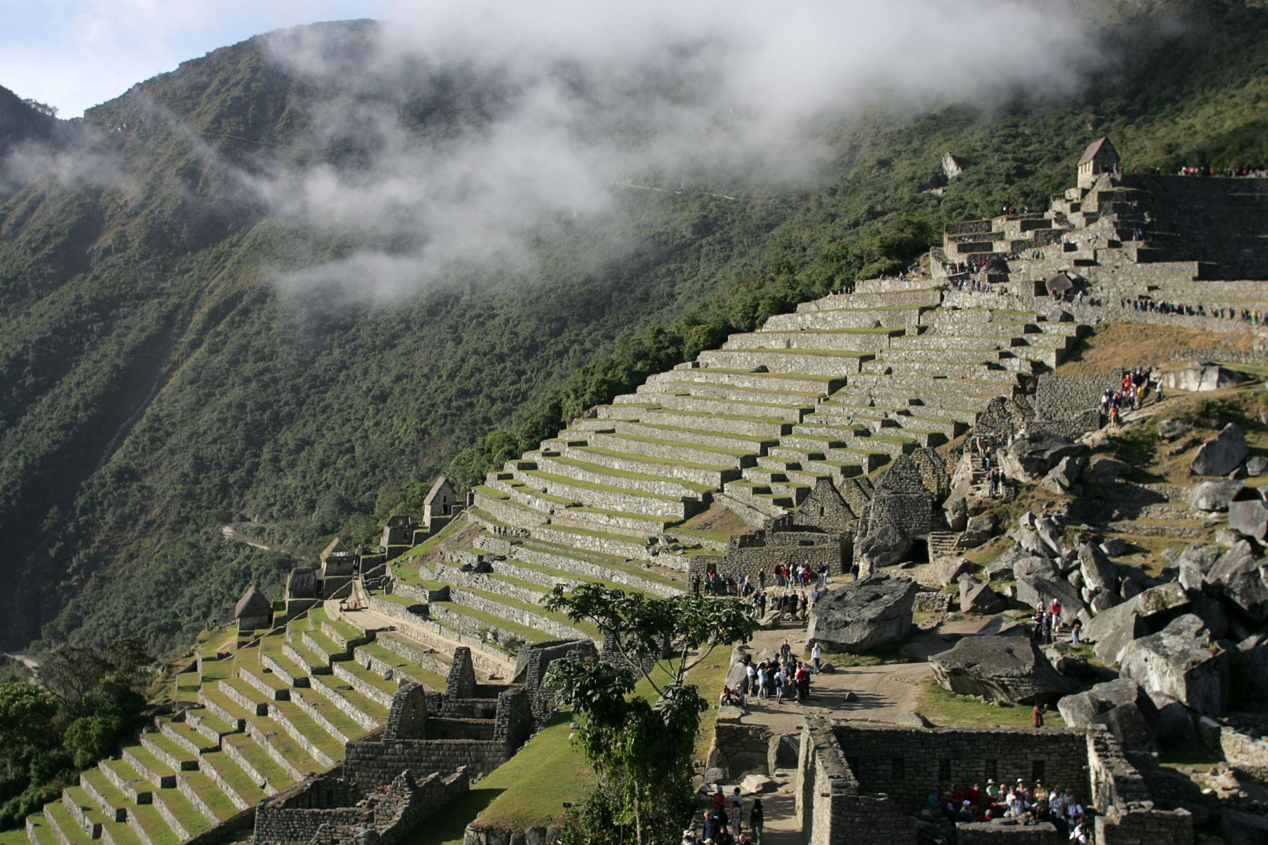 Vista general de la ciudadela Inca de Machu Picchu en el departamento peruano de Cusco, 23 de junio de 2007. AFP