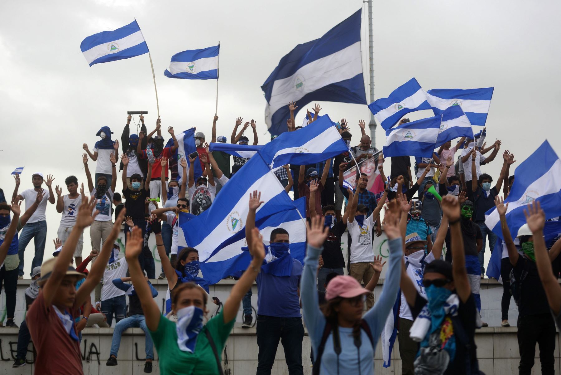 Estudiantes marchan exigiendo la renuncia del presidente Daniel Ortega. Foto: AFP.