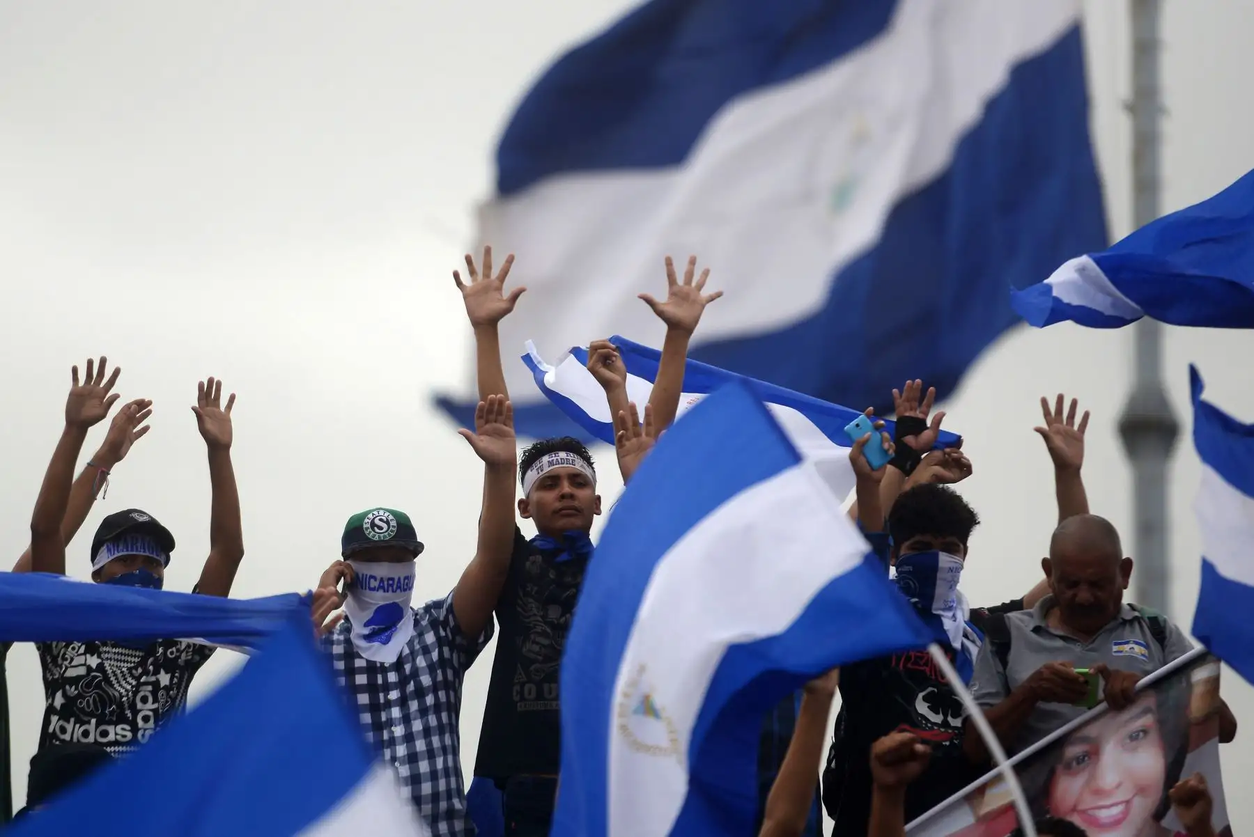 Estudiantes marchan exigiendo la renuncia del presidente Daniel Ortega Foto: Foto: AFP.