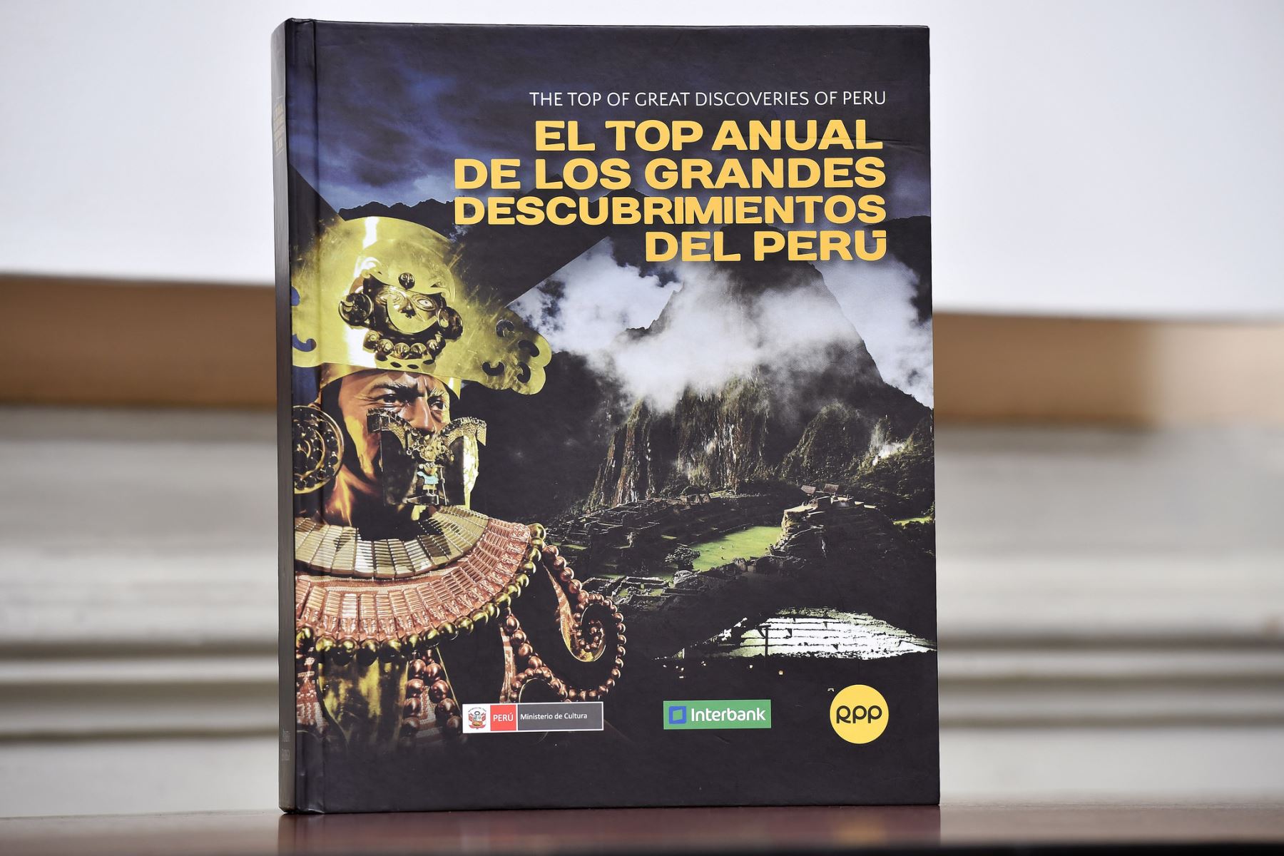 Libro "Top Anual de los Grandes Descubrimientos del Perú" Foto: Cancillería