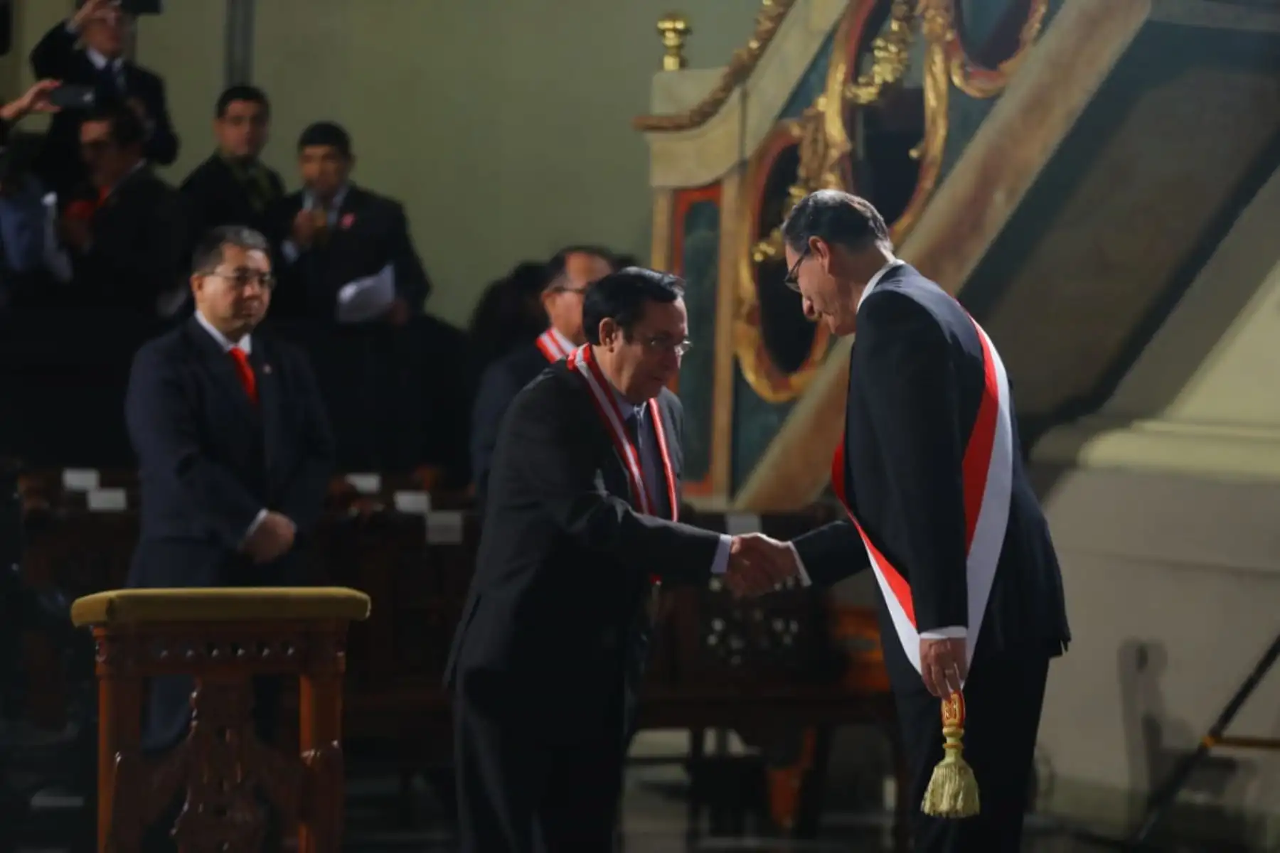 El Presidente de la República, Martín Vizcarra Cornejo, participa en la misa solemne y tedeum por Fiestas Patrias que se realiza en la Catedral de Lima.  Foto: ANDINA/Prensa Presidencia.