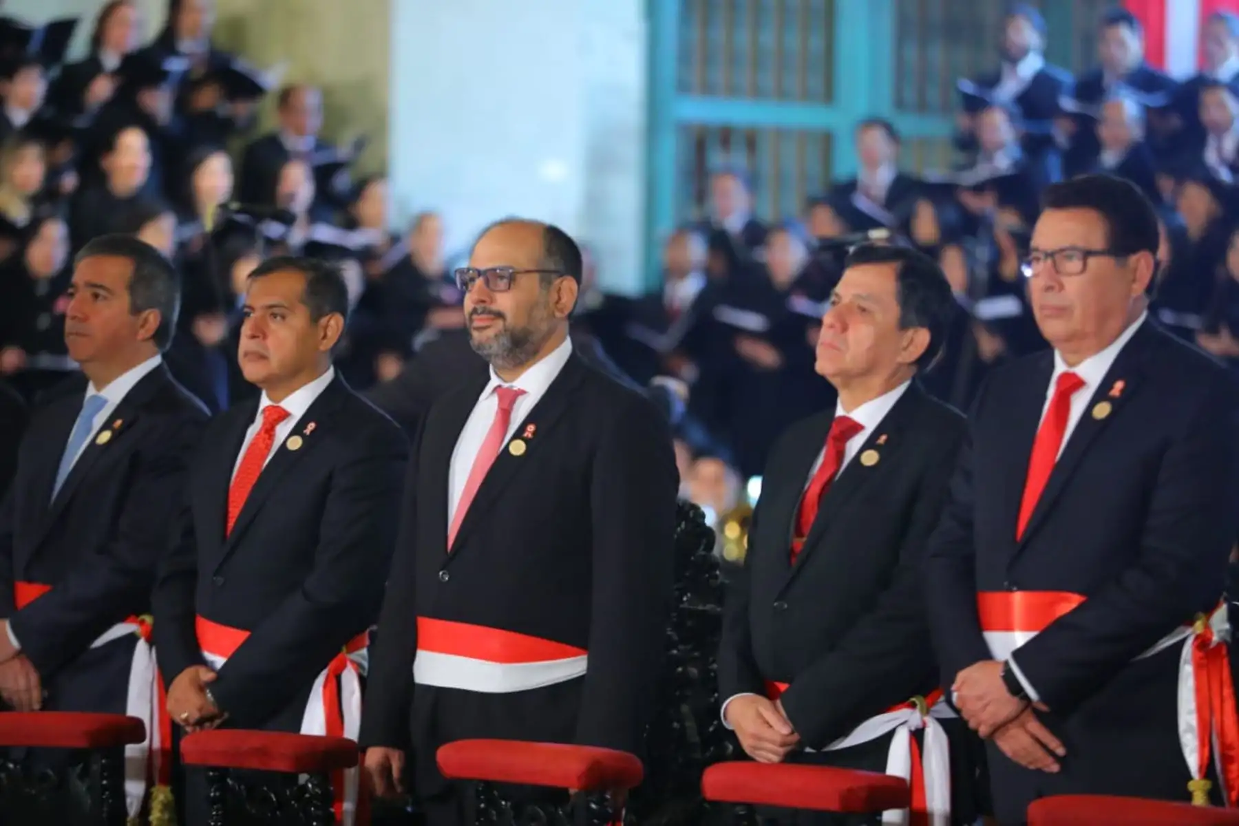 El Presidente de la República, Martín Vizcarra Cornejo, participa en la misa solemne y tedeum por Fiestas Patrias que se realiza en la Catedral de Lima.  Foto: ANDINA/Prensa Presidencia.