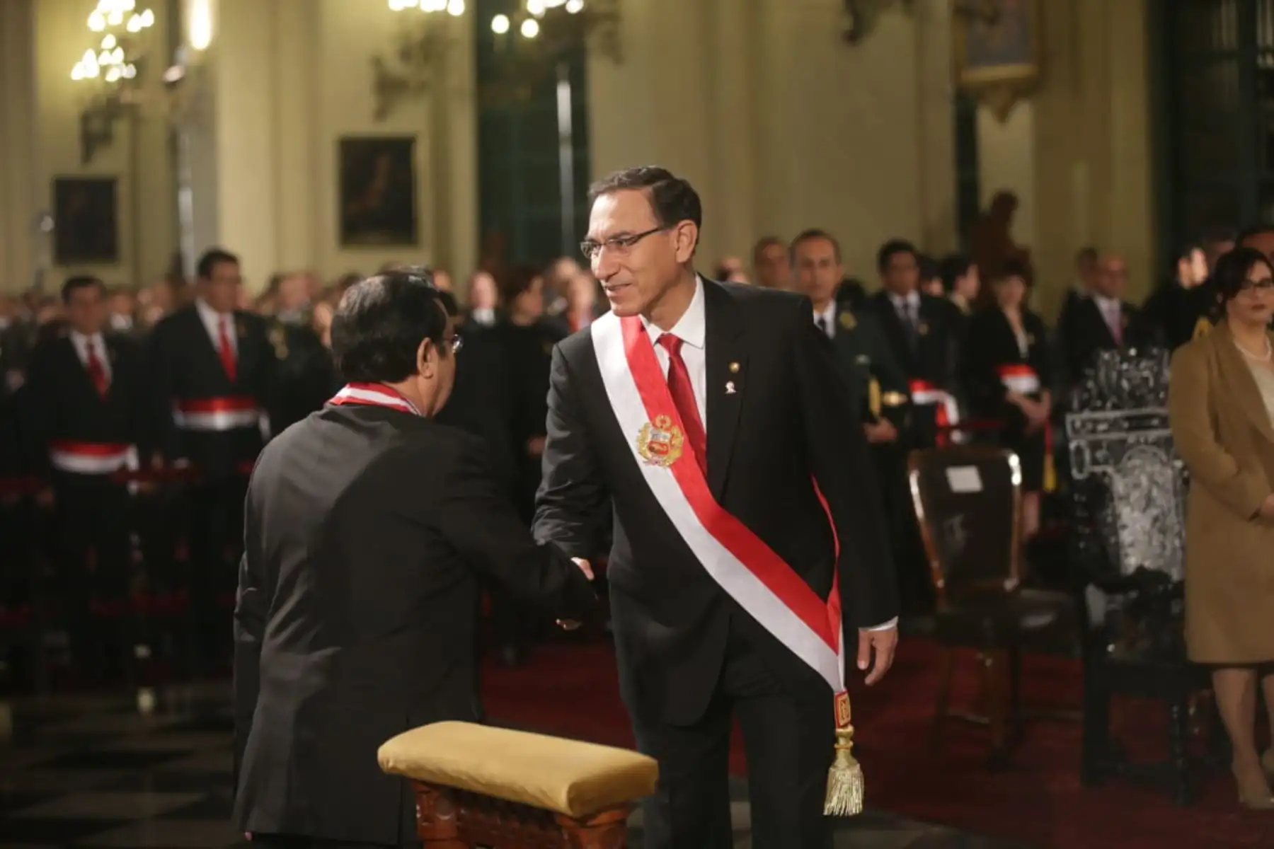 El Presidente de la República, Martín Vizcarra Cornejo, participa en la misa solemne y tedeum por Fiestas Patrias que se realiza en la Catedral de Lima.  Foto: ANDINA/Prensa Presidencia.