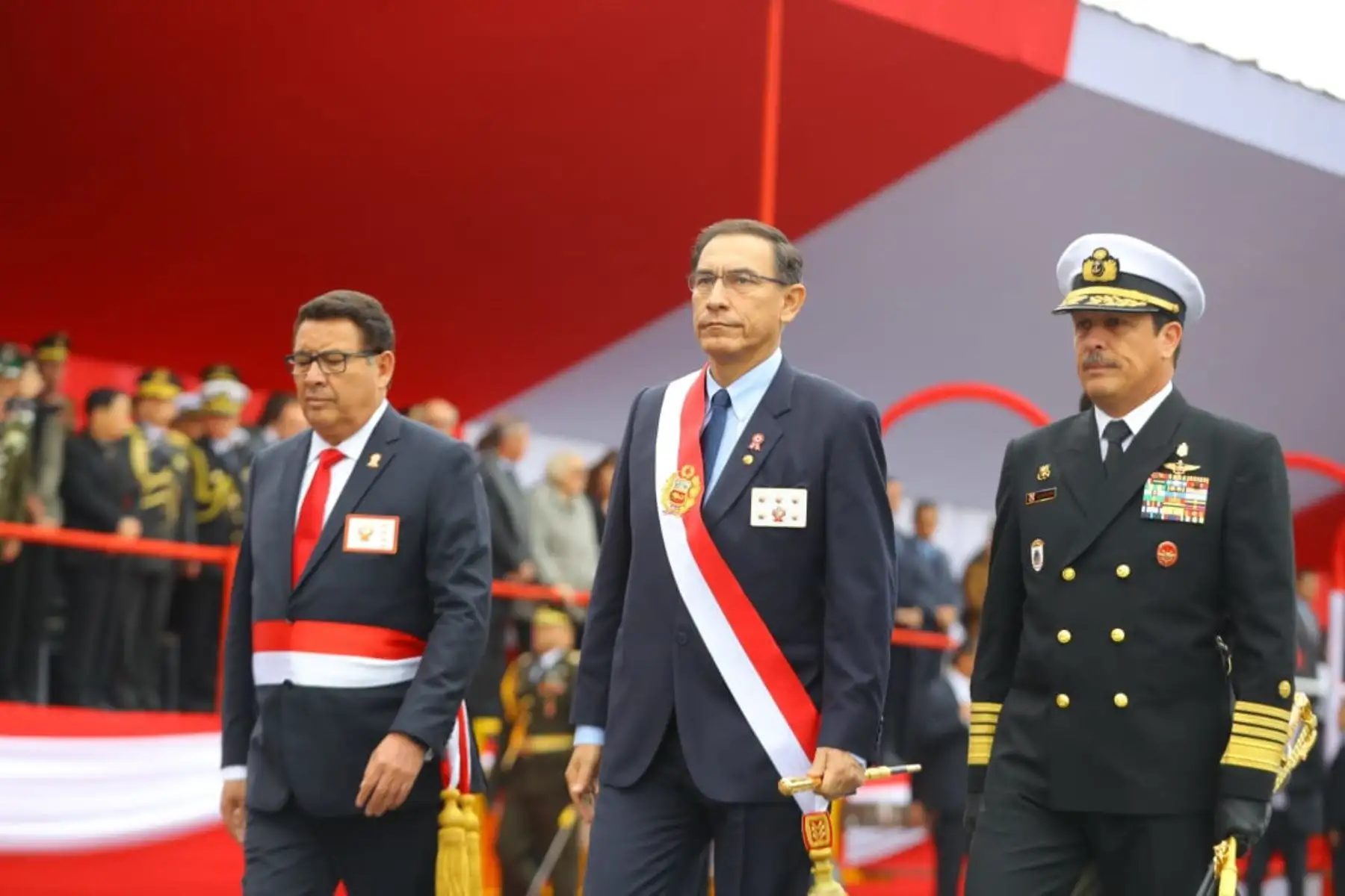 El presidente de la República, Martín Vizcarra, preside   la Gran Parada Militar por Fiestas Patrias. Foto: ANDINA/Prensa Presidencia