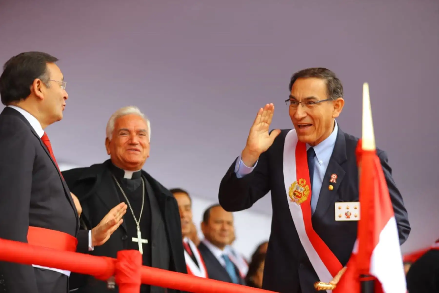 El presidente de la República, Martín Vizcarra, preside   la Gran Parada Militar por Fiestas Patrias. Foto: ANDINA/Prensa Presidencia